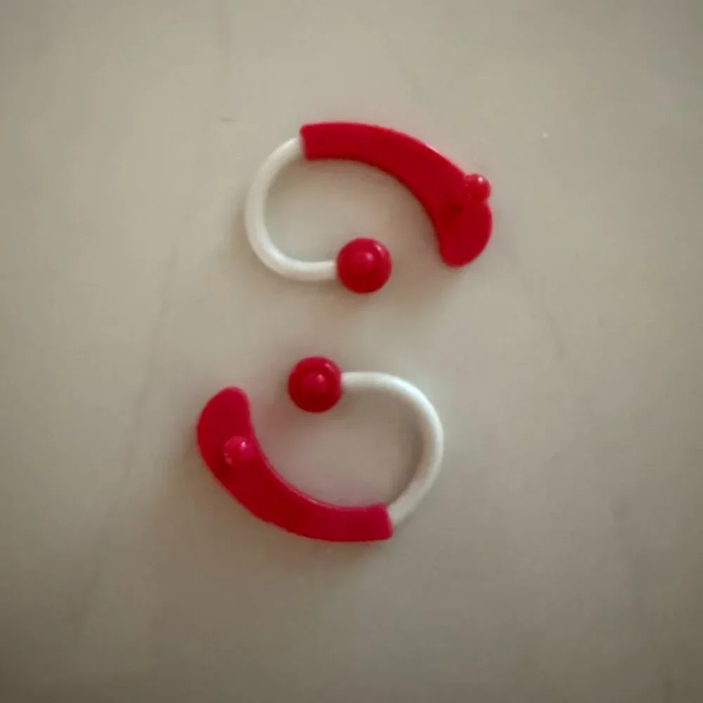 American Girl Doll - Isabelle Doll of the Year 2014 with outfits and accessories - Picture 5 of 10